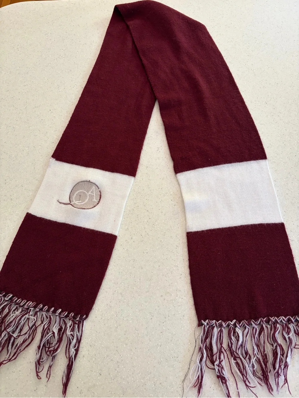 Aquinas College Maroon & White Striped Scarf! Bulldogs! Catholic College Unisex